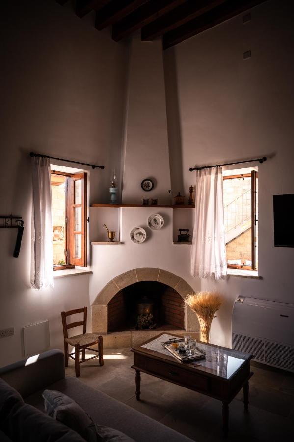 Rothkia'S Home Parekklisia エクステリア 写真
